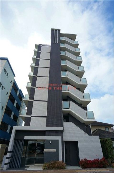 グランドシャトー花畑T・S202号の外観