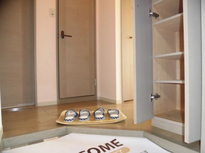 ニューライフつぶくA303号の玄関