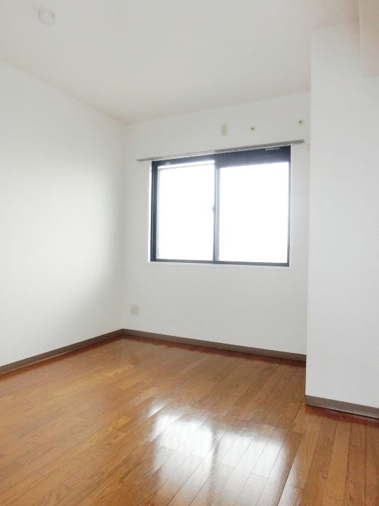 アークヒル久留米303号の内装