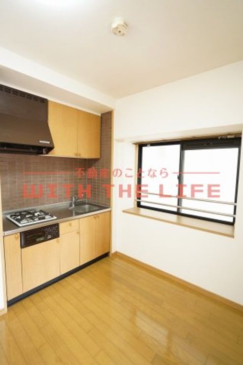日吉壱番館301号室のキッチン