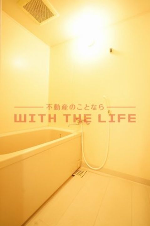 日吉壱番館301号室の風呂