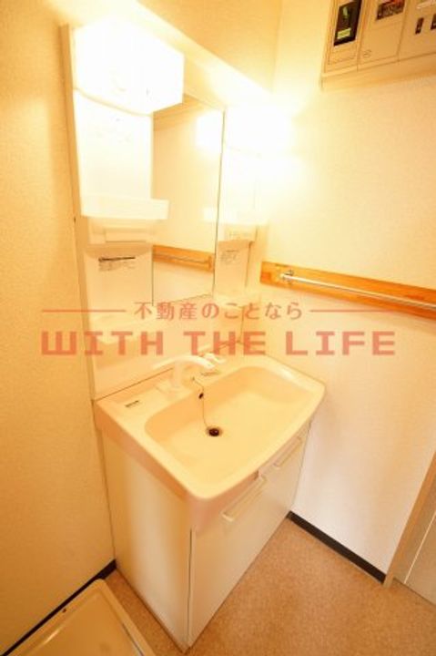 日吉壱番館301号室のその他画像