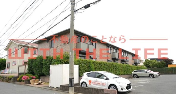 アパルトマントNFB A棟B110号の外観