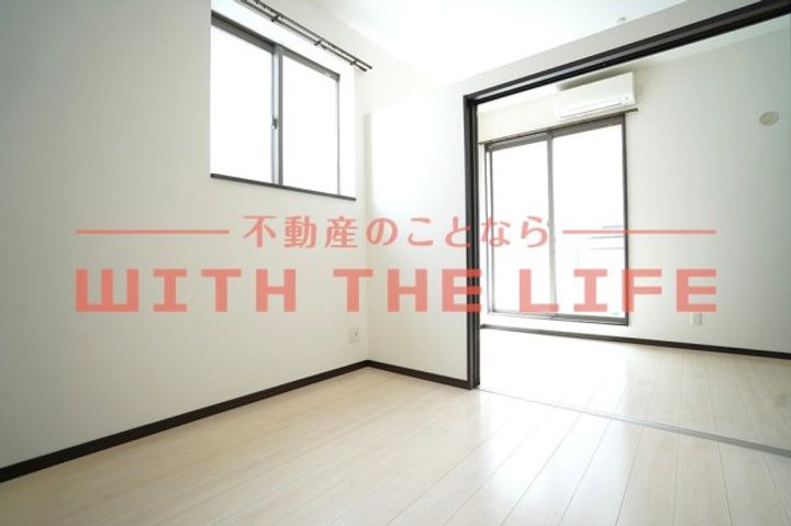 PILINA(ピリナ)小郡203号の居間