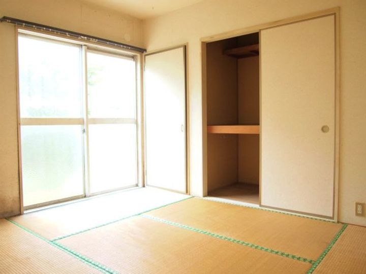 ちろりん村A201号の内装