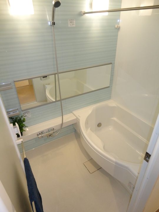 プレミアムステージ久留米中央公園1303号の風呂