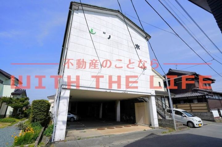 ベアコーポ302号の外観