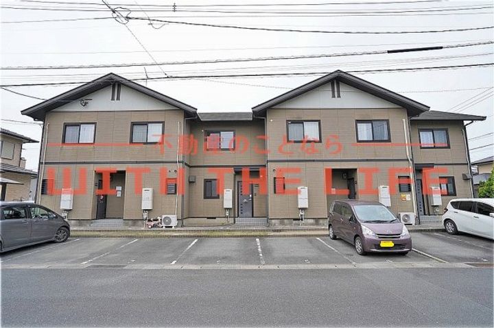 フォレストコートの外観