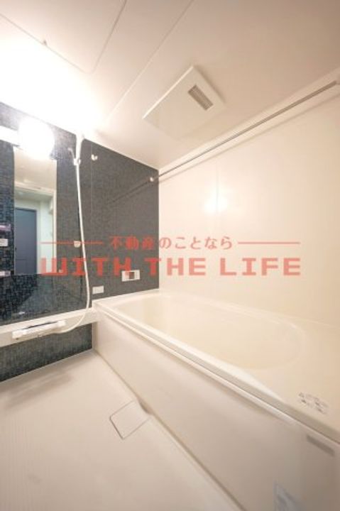 ELGRAND上津202号の風呂