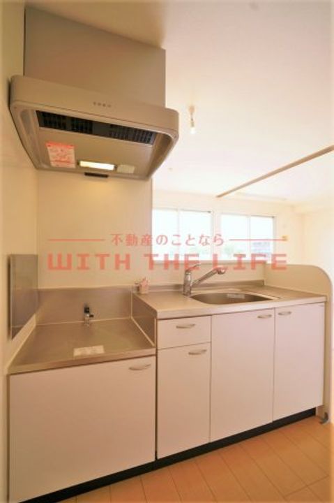 ラトンラヴールⅠ102号のキッチン