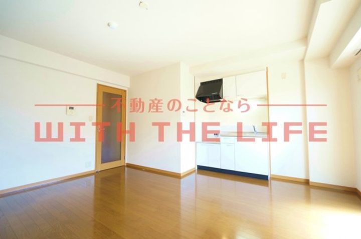 オリーヴァ日ノ出405号の居間