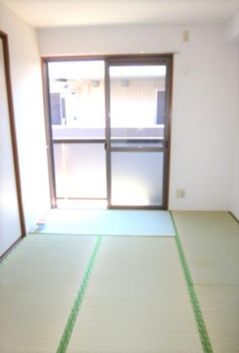 オリエントクレスト101号の内装