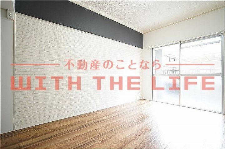 セキレイマンション久留米105号の居間