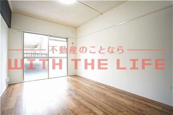 セキレイマンション久留米105号の居間