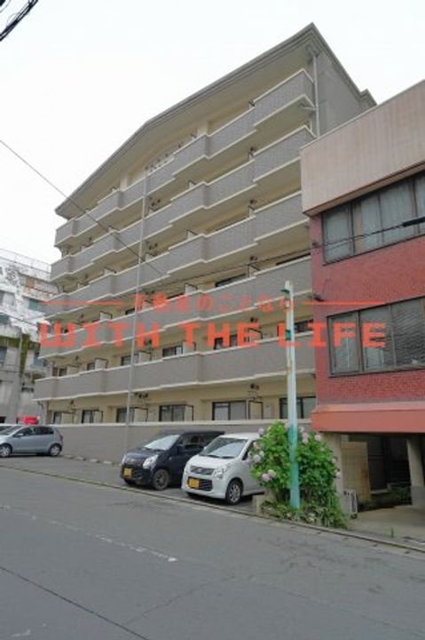 エトランゼ12301号の外観