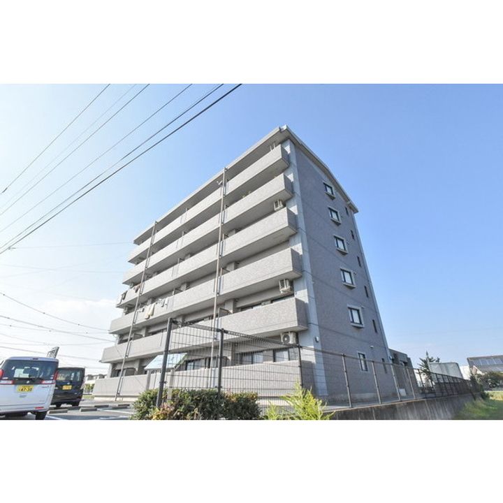 ルネッサ八女102号の外観