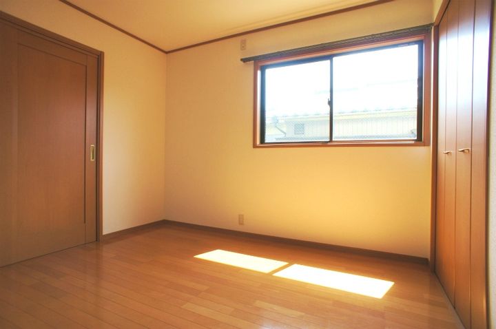 ローテローゼB101号の内装