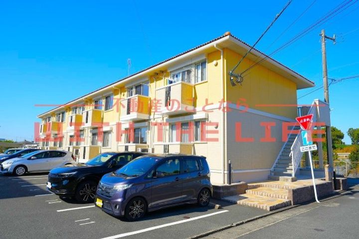 グランドソレーユ東合川206号の外観