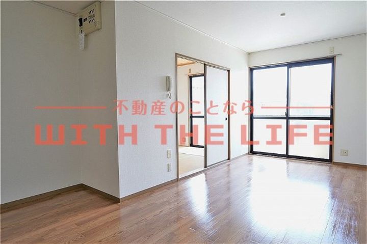 セジュール坂井Ⅱ101号の居間