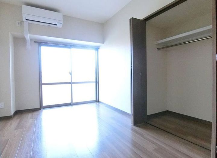 ReMINE(リ・ミネ)の居間