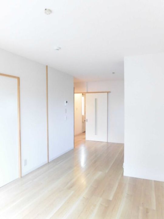 レジデンス21THC107号の居間