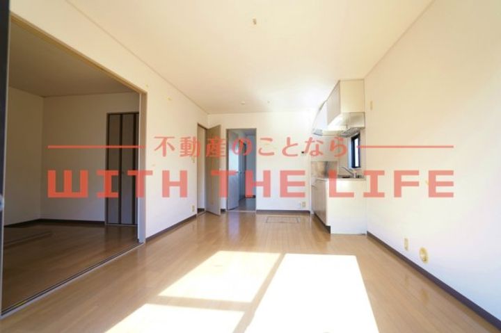 アドバンテイジ三潴A201号の居間