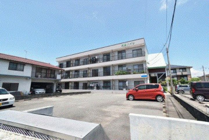 内野ハイツ101号の外観