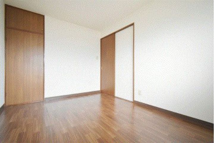 内野ハイツ101号の寝室