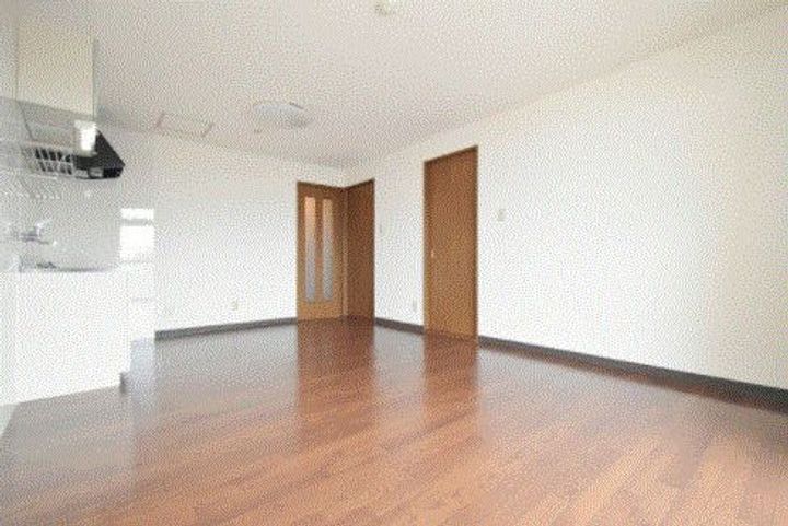 内野ハイツ101号の居間