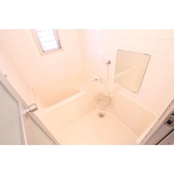 グランドール執行205号の風呂