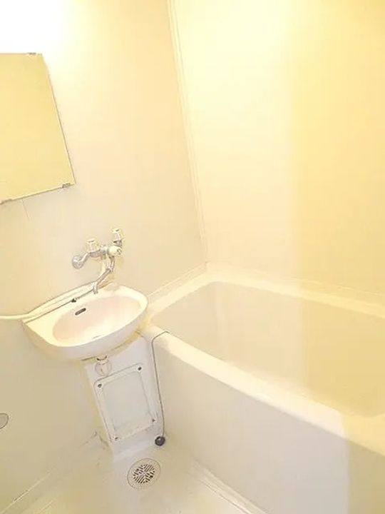 アトリウム津福本町211号の風呂