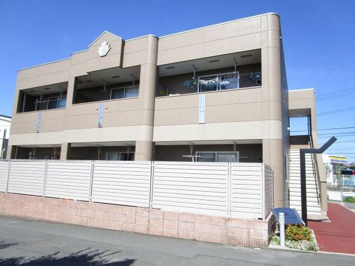 ルミナスハイム102号の外観