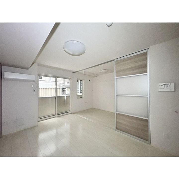 イーストナインの内装