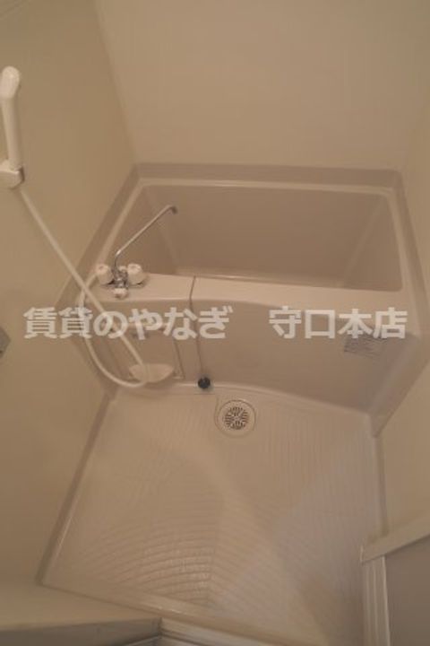 フルグランテ馬場町703の風呂