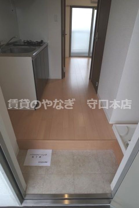 フルグランテ馬場町703の玄関