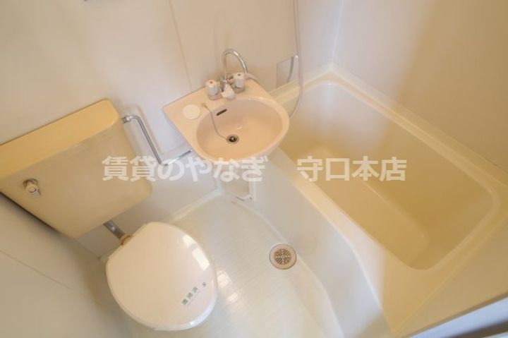 ロイヤル桑原の風呂