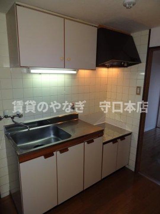 トゥリオーニ守口・BB503のキッチン