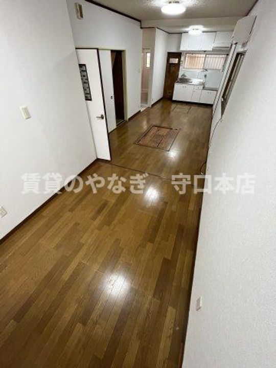 大阪府守口市八雲北町1丁目(一戸建)の賃貸物件の居間