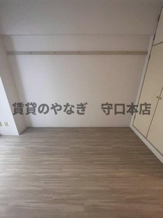 マルセビル503の居間