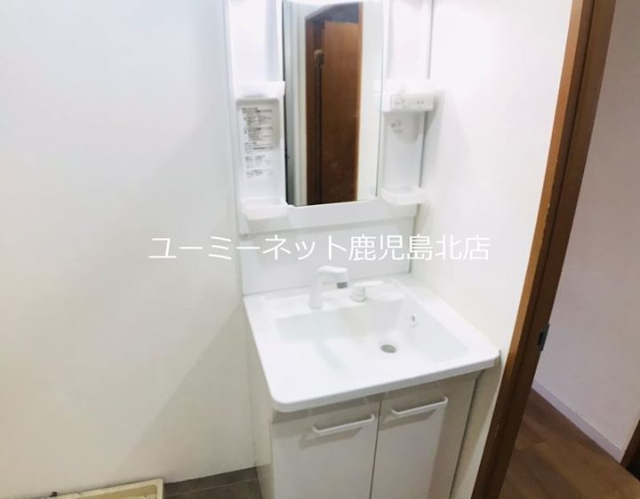 アトモビル302の内装