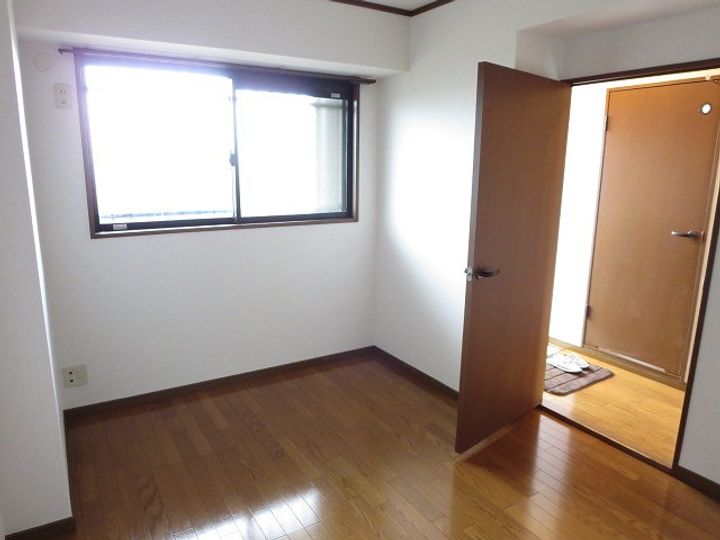 こうかマンション302の寝室