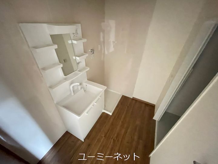 パインウェーブ香月502の内装