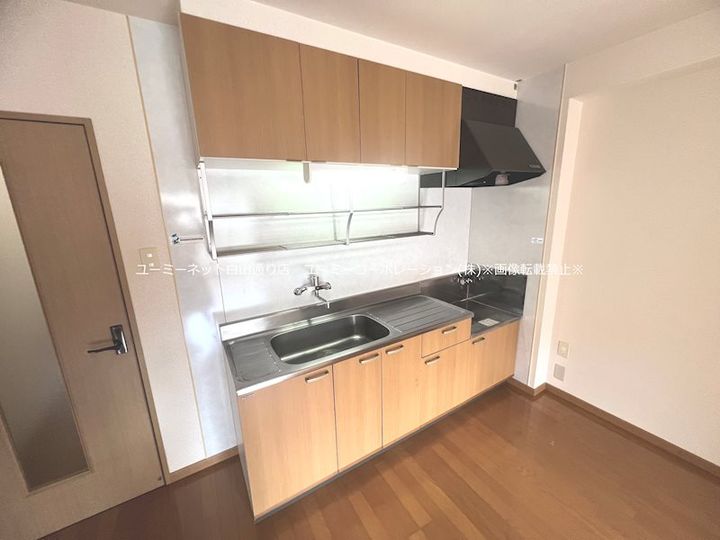 Hills光の森のキッチン