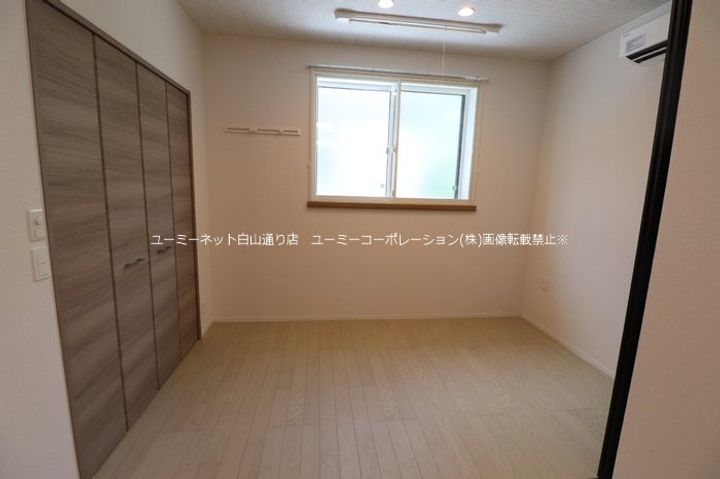 ラルゴ白山通りの内装