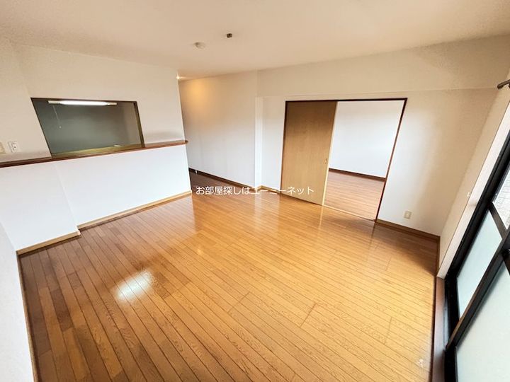 ベルメゾン秀の居間