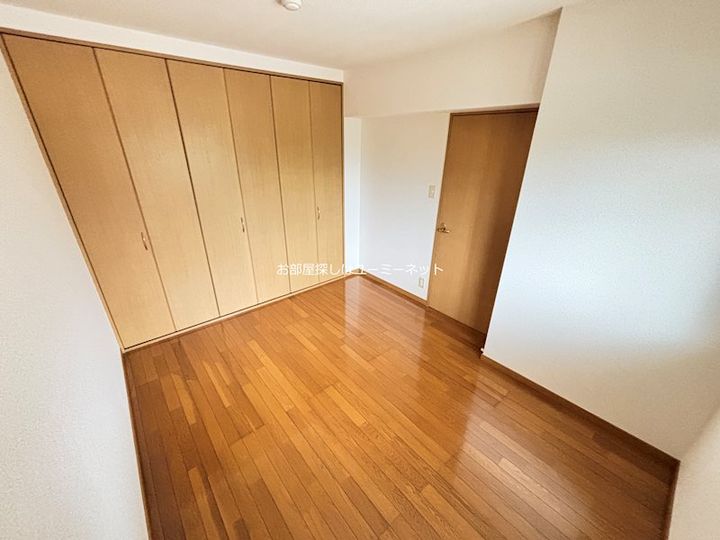 ベルメゾン秀の寝室