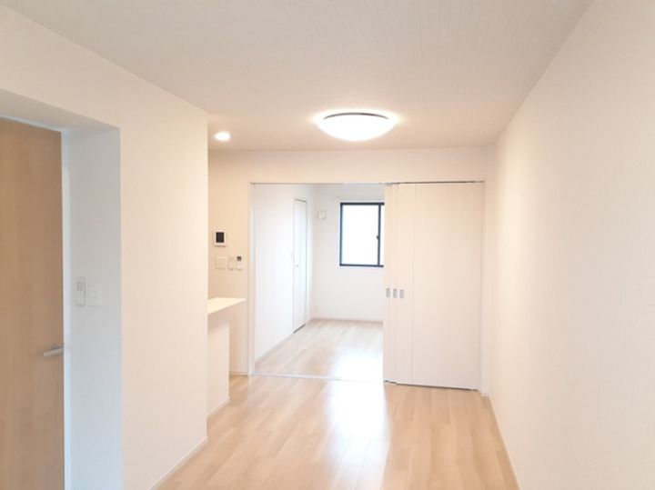 イーグルコートIIの居間