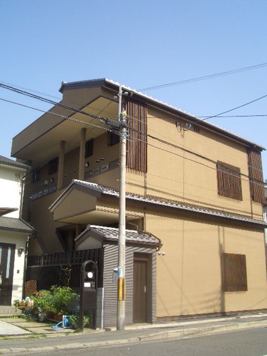 「ロフティ智恵光院今出川」102の外観