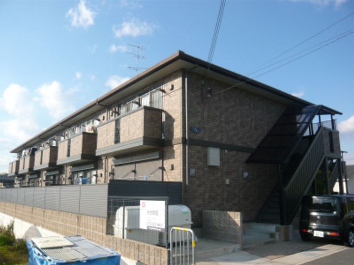 「リバーサイド桂川」B-101の外観