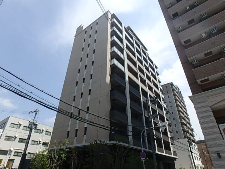 セイル江坂公園の外観